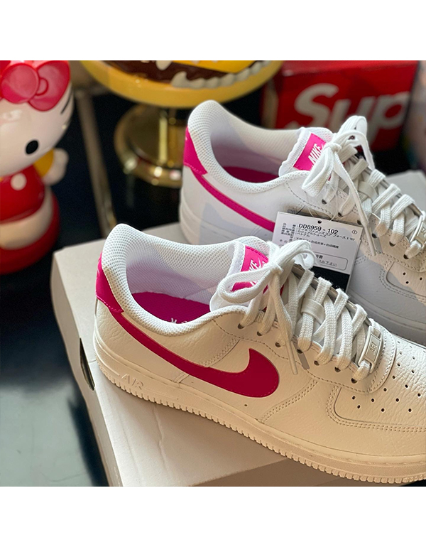 NIKE WMN AIR FORCE 1 LOW ’07 WHITE PINK