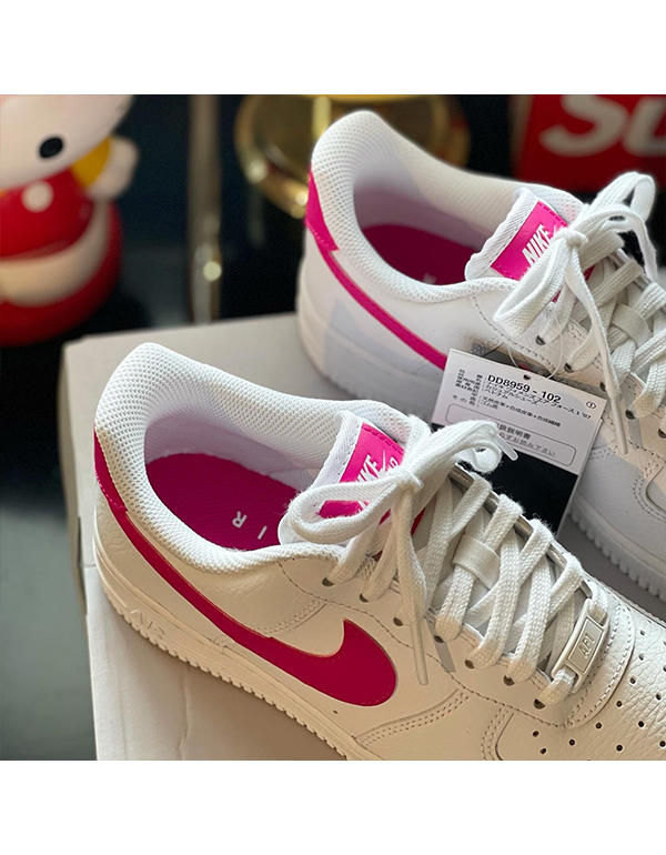 NIKE WMN AIR FORCE 1 LOW ’07 WHITE PINK