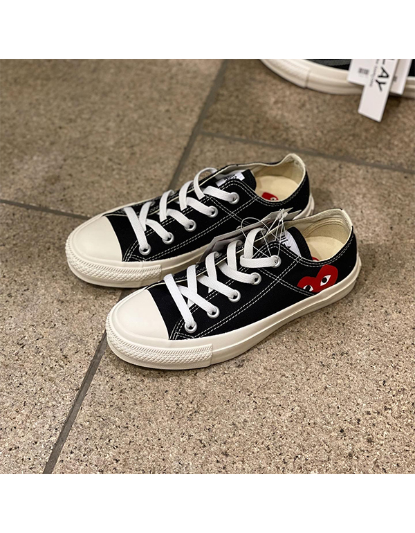 COMME DES GARCONS PLAY x CONVERSE HEART IS SHY OX BLACK
