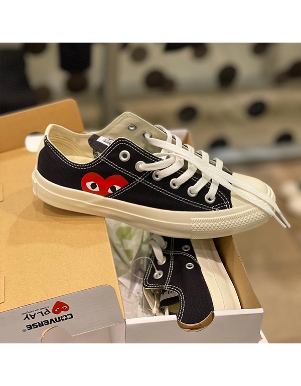 COMME DES GARCONS PLAY x CONVERSE HEART IS SHY OX BLACK