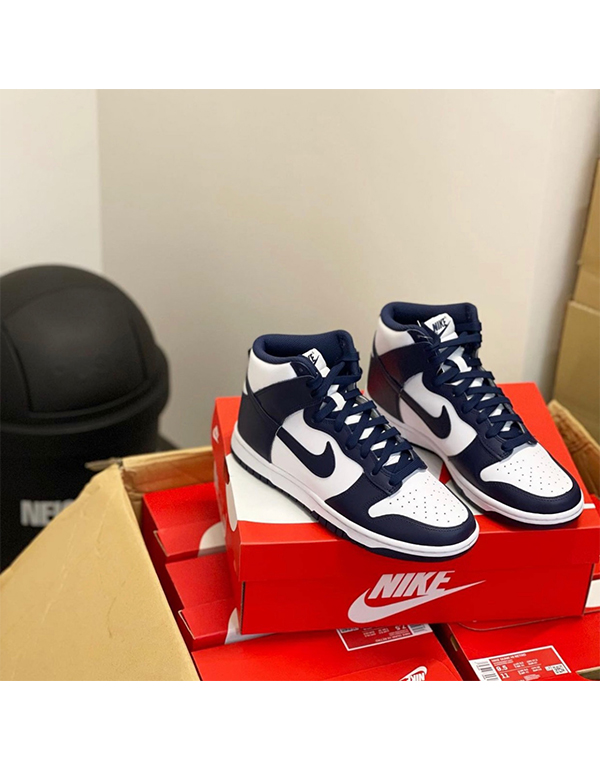 NIKE DUNK HIGH RETRO NAVY