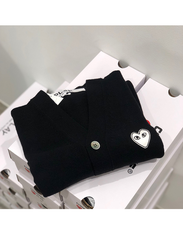 (MENS) COMME DES GARCONS PLAY WHITE HEART MENS CADIGAN (BLACK)