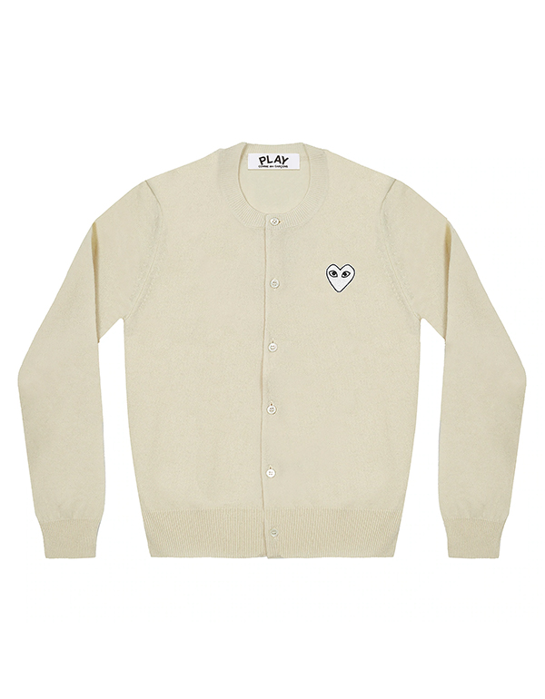 (WOMENS) COMME DES GARCONS PLAY WHITE HEART WOMENS CADIGAN (NATURAL)