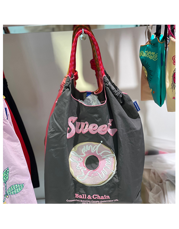(M) Ball & Chain Eco Bag Medium Sweet Doughnut Charcoal