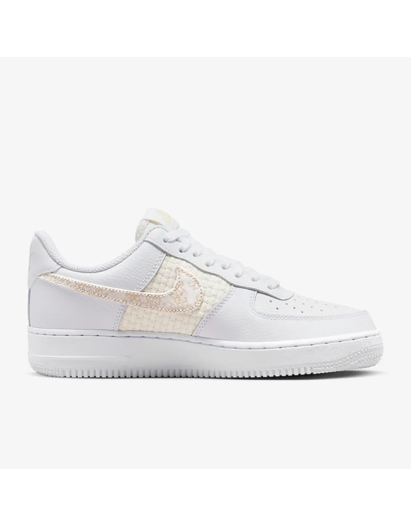 NIKE WMNS AIR FORCE 1 LOW WHITE GOLD FLOWER