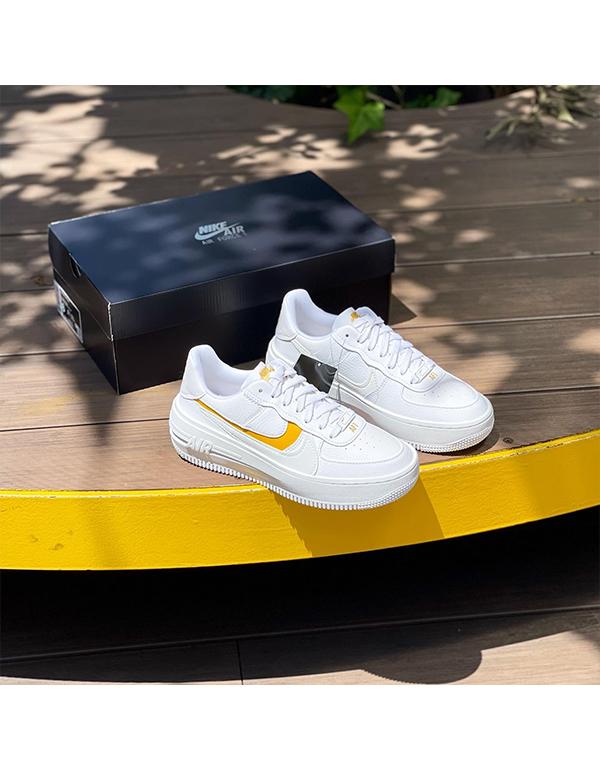 NIKE WMNS AIR FORCE1 PLT.AF.ORM WHITE YELLOW