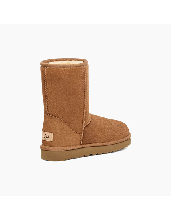 UGG CLASSIC SHORT II CHESTNUT