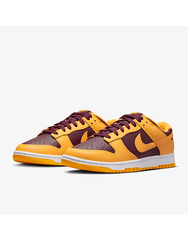 NIKE DUNK LOW RETRO UNIVERSITY GOLD AND DEEP MAROON