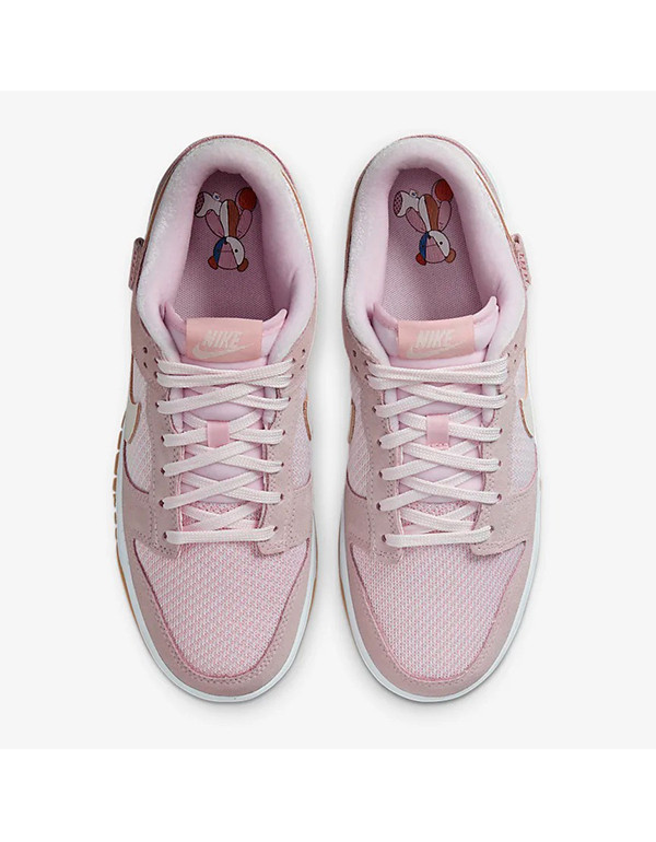 NIKE WMNS DUNK LOW TEDDY BEAR LIGHT SOFT PINK
