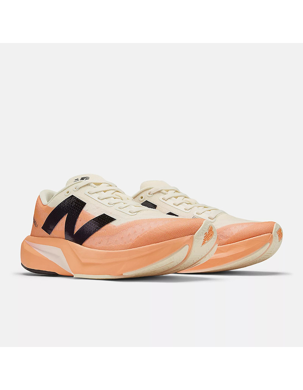 NEW BALANCE FUELCELL REBEL V4 HOT MANGO WITH ANGORA AND BLACK