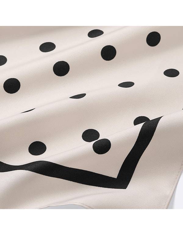 GU DOTTED SCARF